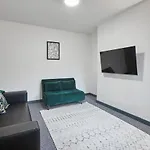 Host & Stay - Alma